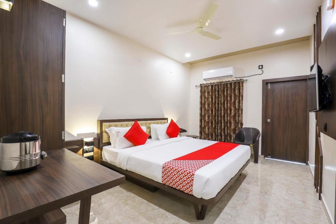 Delvada Oyo 47620 Hotel Matangi Motel מראה חיצוני תמונה