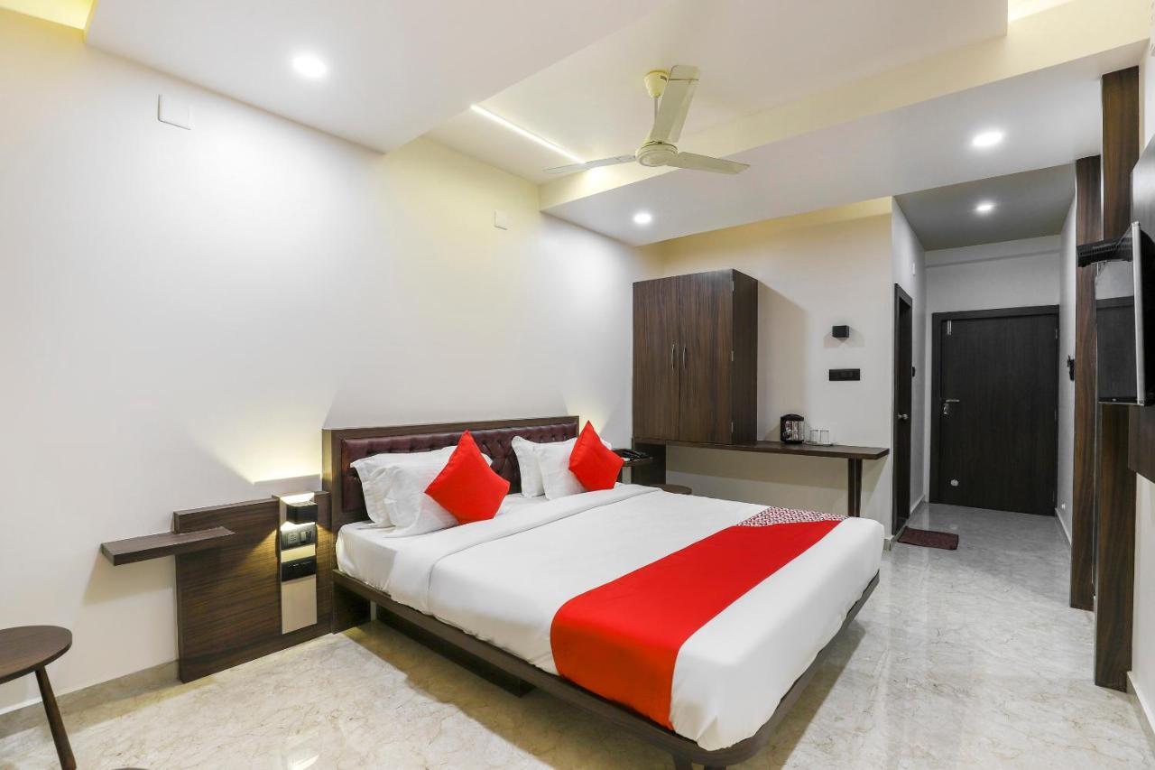 Delvada Oyo 47620 Hotel Matangi Motel מראה חיצוני תמונה